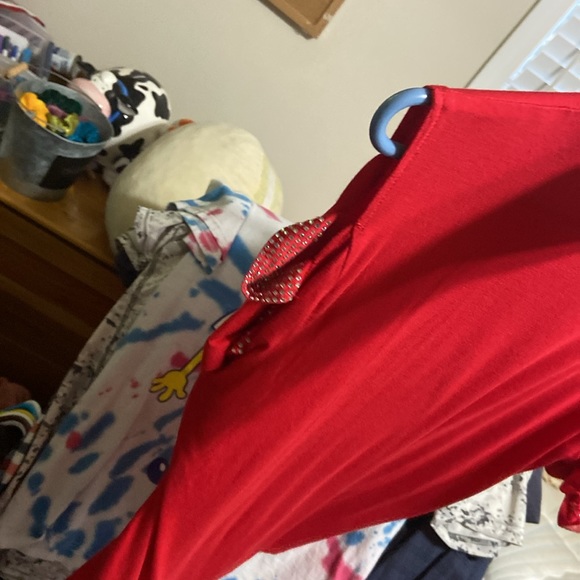 Red Bebe shirt w silver sparked - Picture 2 of 3